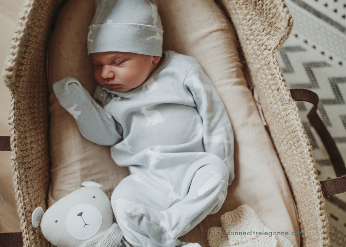 Abbigliamento neonato, come vestire un neonato