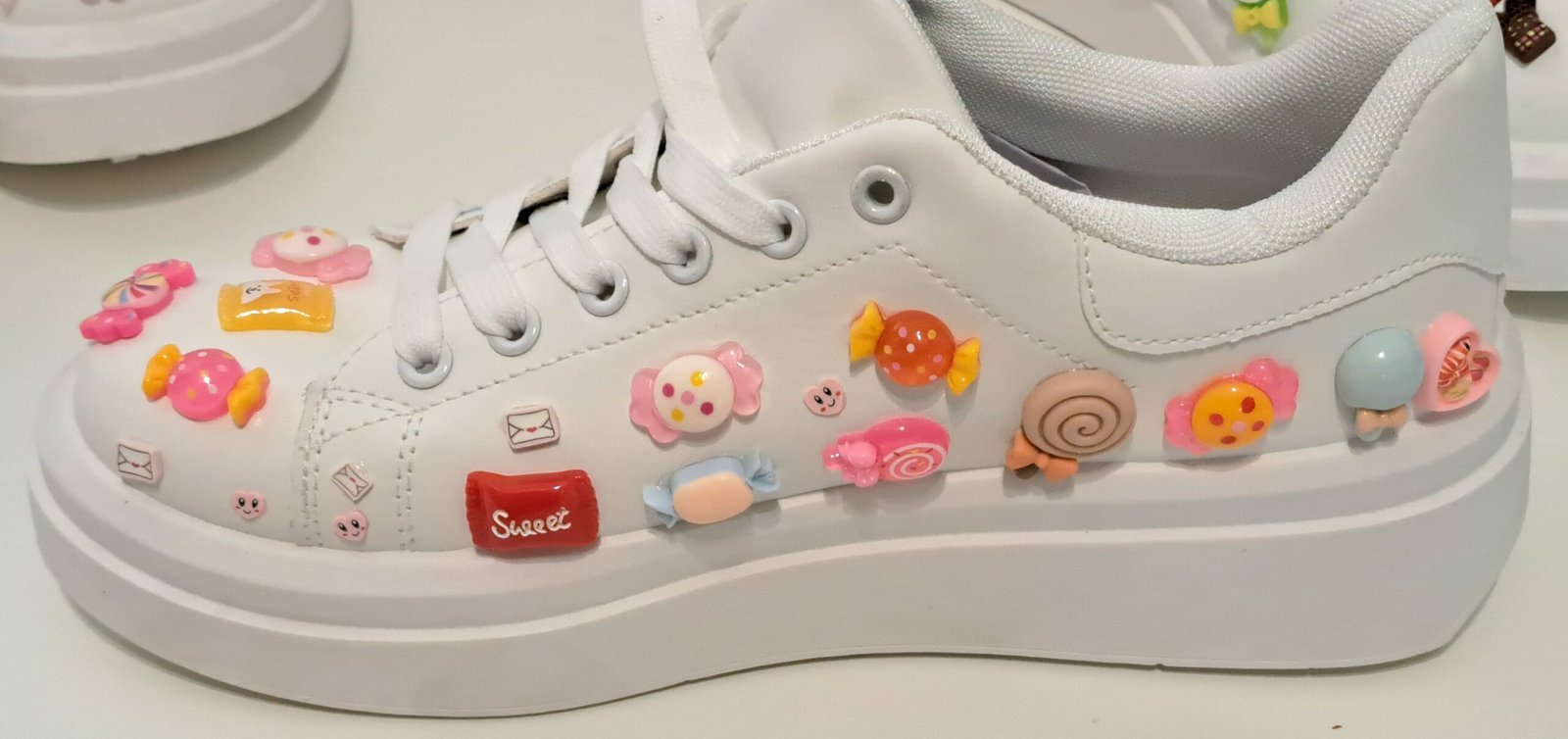 Candy shoes, sneakers personalizzate e uniche